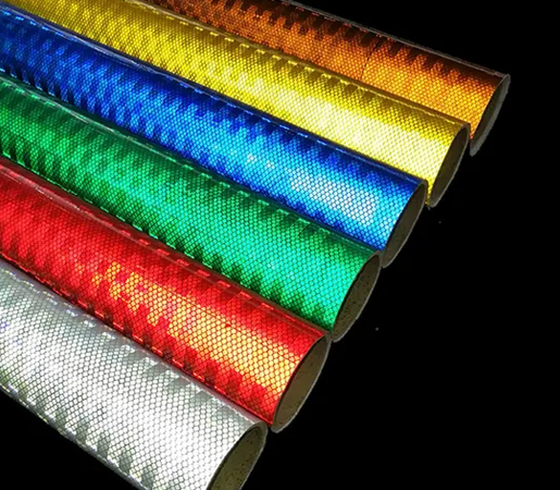 Светоотражающая пленка из ПЭТ с микропризмами для дорожных знаков